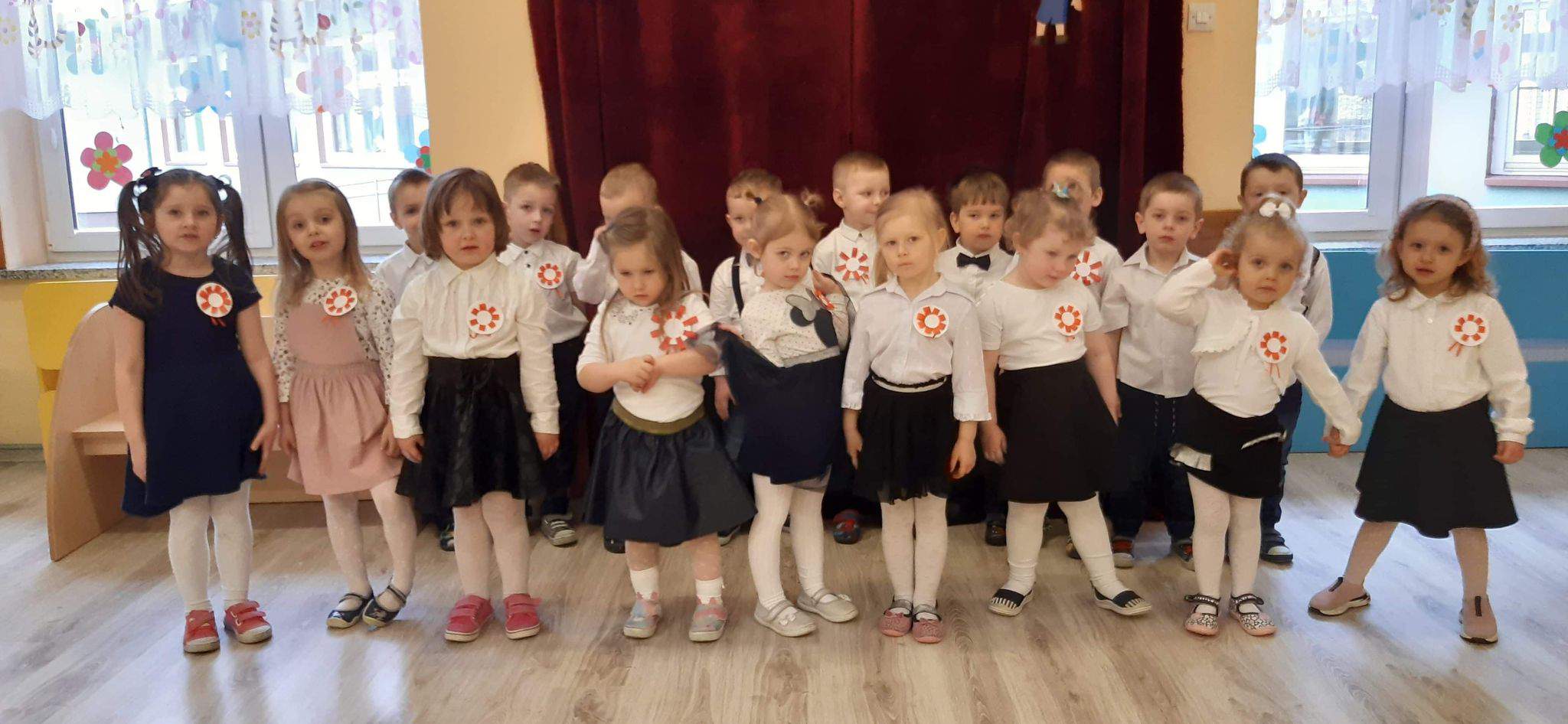 ŚWIĘTO 3 MAJA - 3,4 LATKI