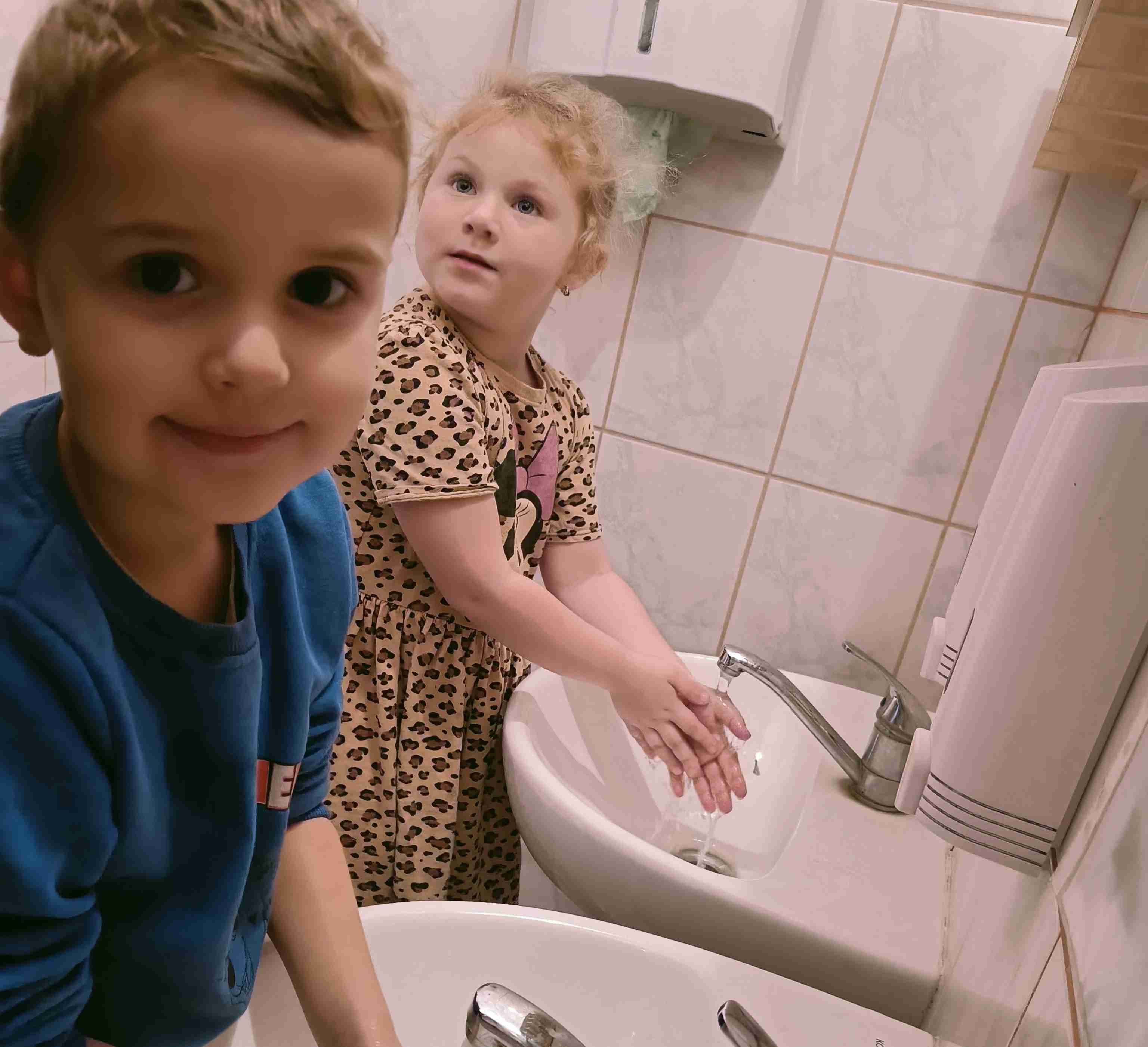 DZIEŃ MYCIA RĄK
