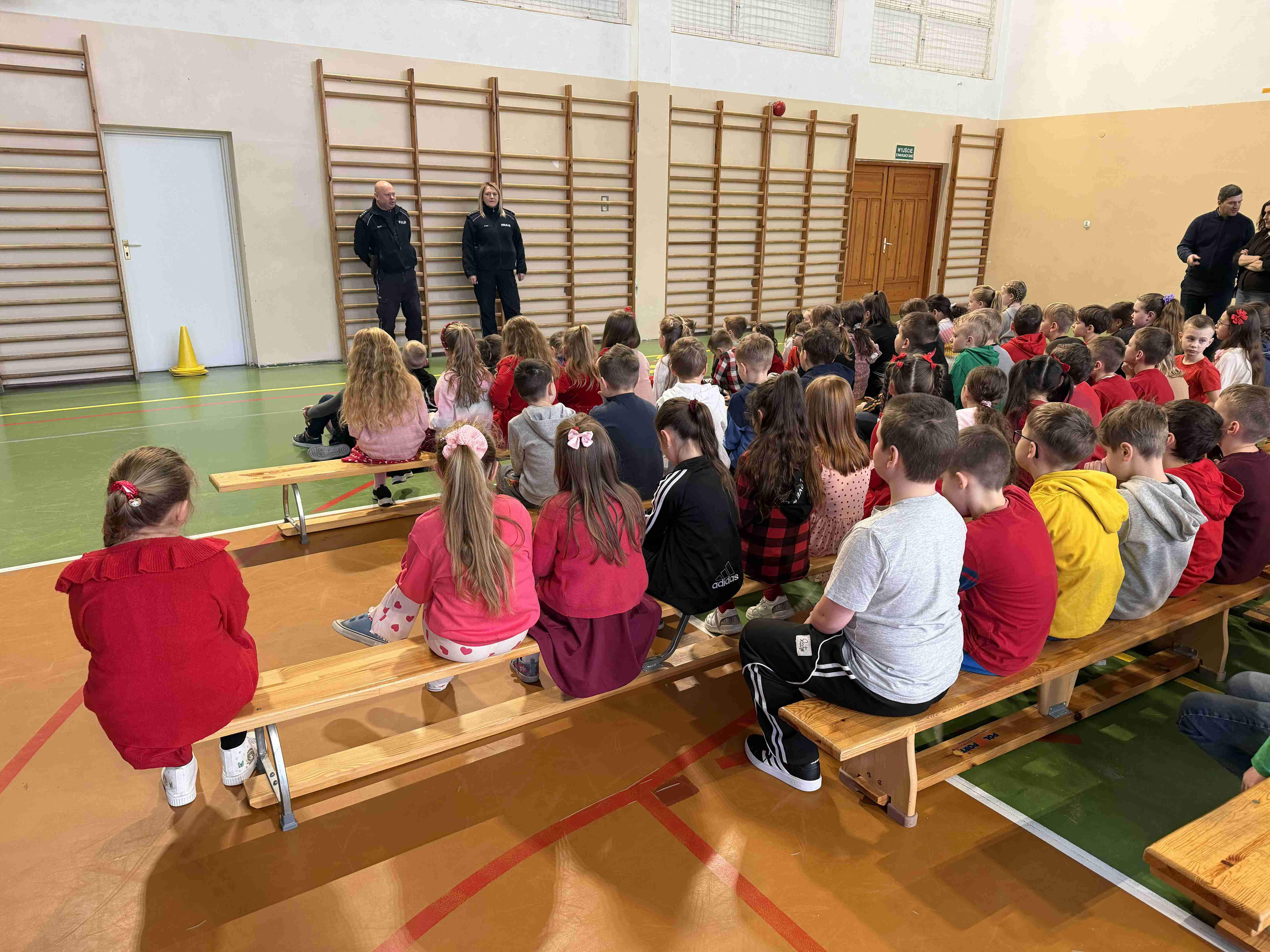 Spotkanie z policjantami.