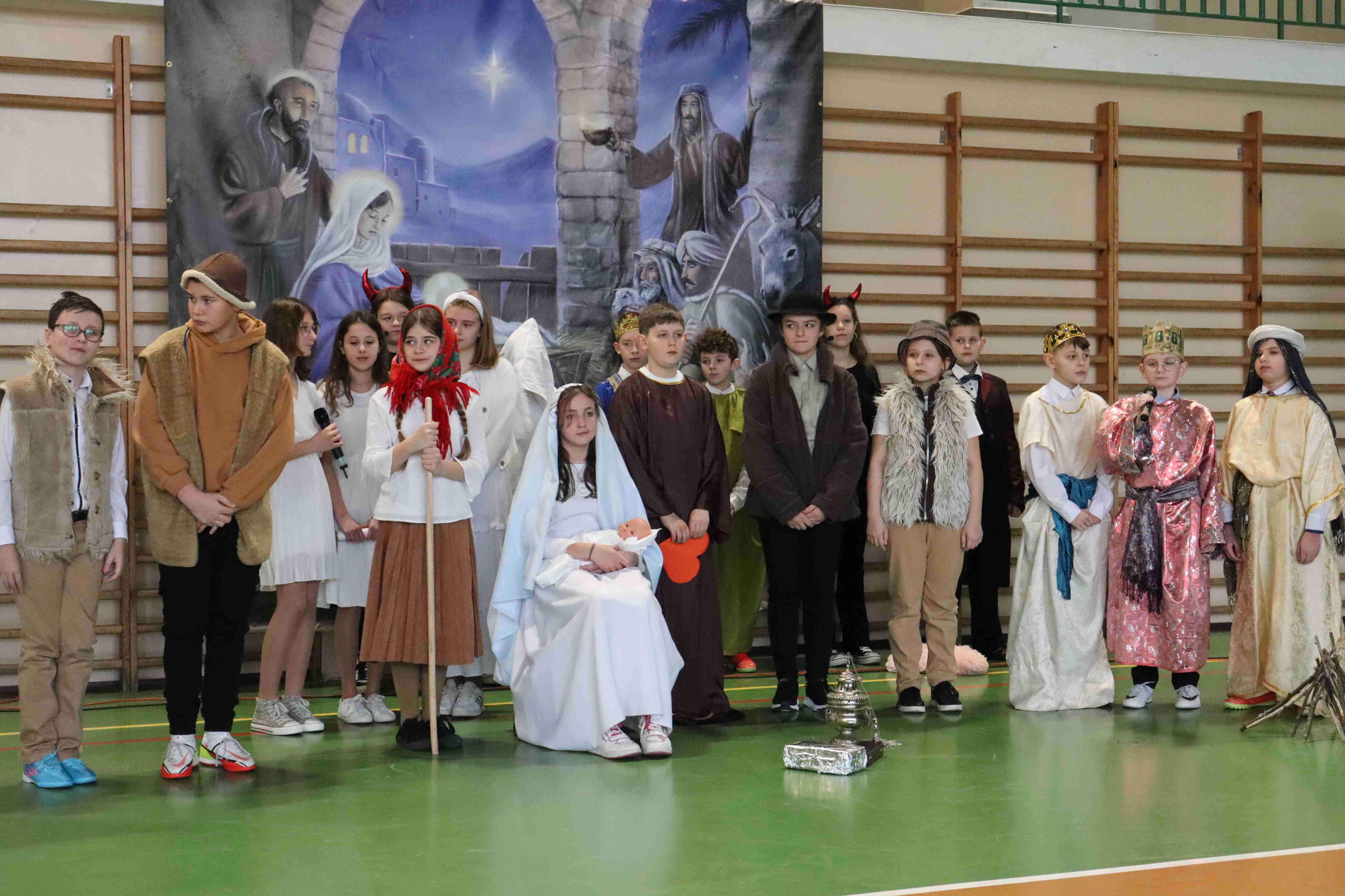 Wspólne kolędowanie - jasełka.