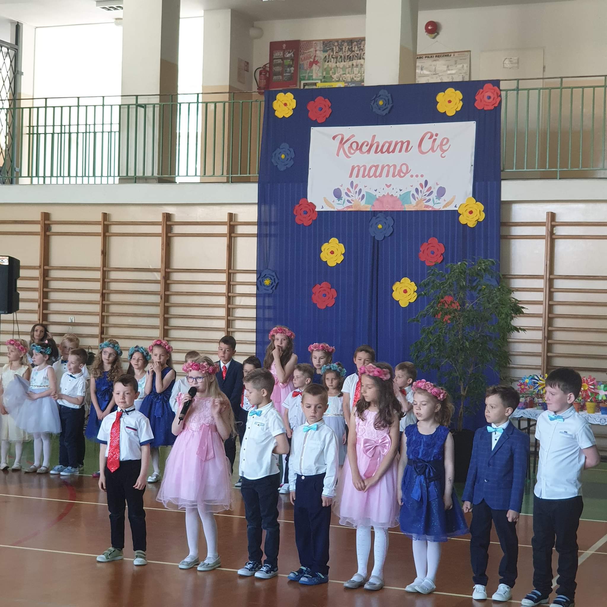 DZIEŃ MAMY - 4,5,6 LATKI