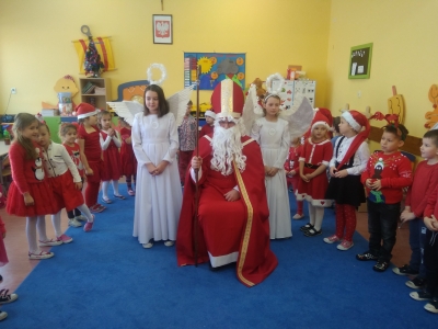 MIKOŁAJ W PRZEDSZKOLU