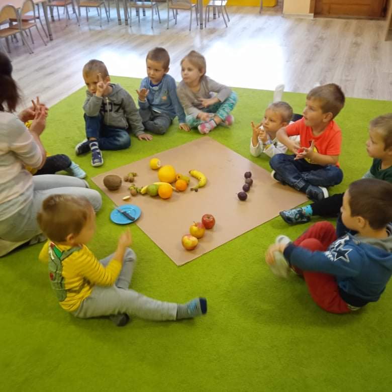 POZNAJEMY OWOCE - 3,4 LATKI